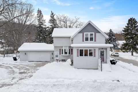 Photo of 324 Park St, Plymouth, WI 53073 (MLS # 1945379)