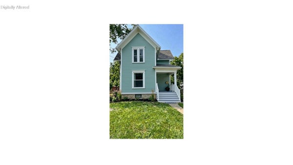 326 S SILVER LAKE ST, OCONOMOWOC, WI 53066 - Image 2dd2bdec89094702f71bb84afd50340b/2909368796