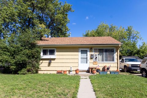 Photo of 5738 N 61st St, Milwaukee, WI 53218 (MLS # 1948198)