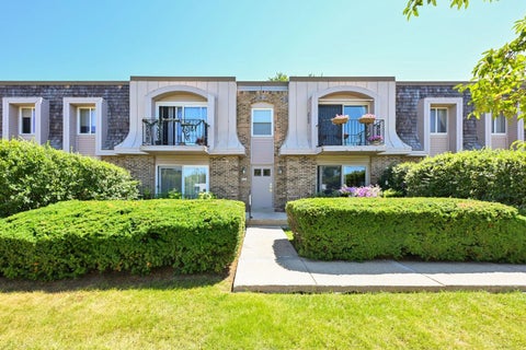 Photo of 7530 N Port Washington Rd, Fox Point, WI 53217 (MLS # 1979117)