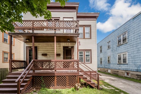 Photo of 3026 S Hanson Ave, Milwaukee, WI 53207 (MLS # 1977010)