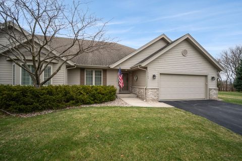 Photo of 7103 W Mequon Trail Rd, Mequon, WI 53092 (MLS # 1956227)