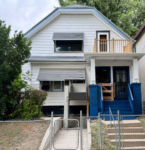 Photo of 1313-1315 N 38th St, Milwaukee, WI 53208 (MLS # 1975114)
