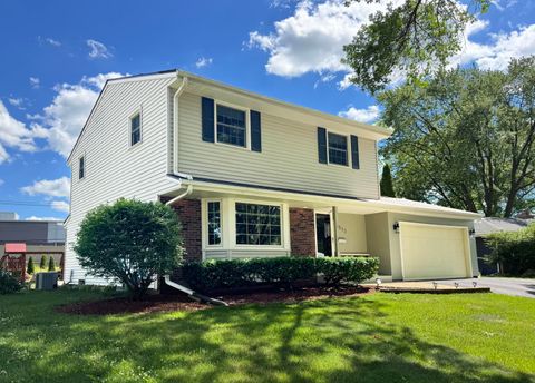 Photo of 1513 Greenway Ter, Waukesha, WI 53186 (MLS # 1968227)