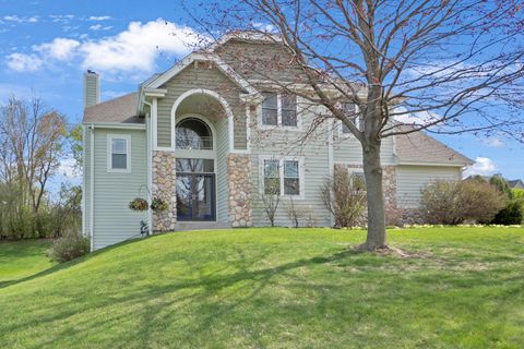 N53W16789 Prairie Dawn -, Menomonee Falls, WI 53051 - #: 1917072