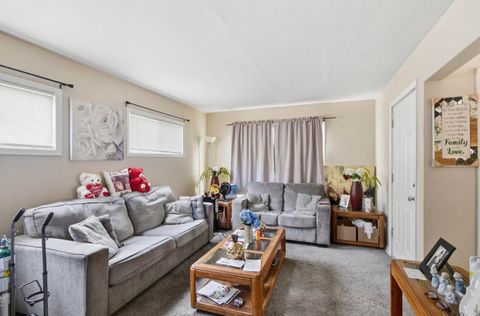 Photo of 5649 N 61st St, Milwaukee, WI 53218 (MLS # 1958849)