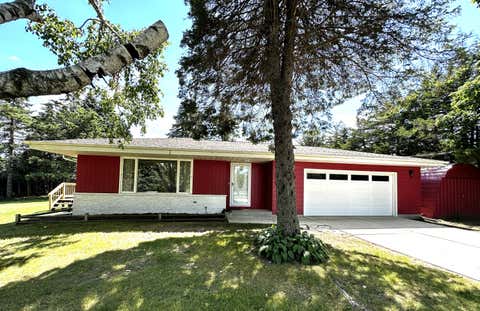 Photo of 6925 Sunset Rd, Sheboygan, WI 53044 (MLS # 1976637)