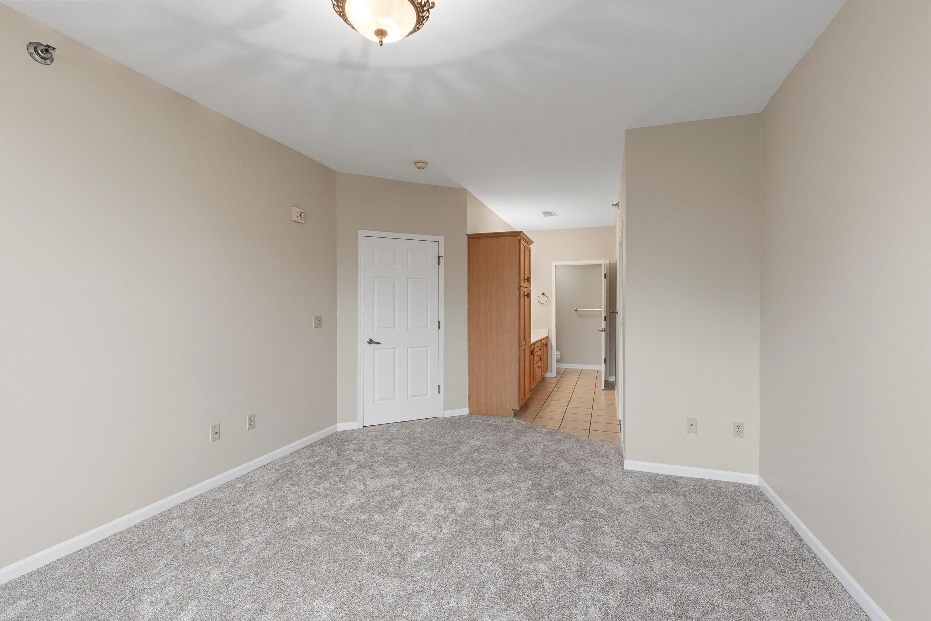 Listing 33