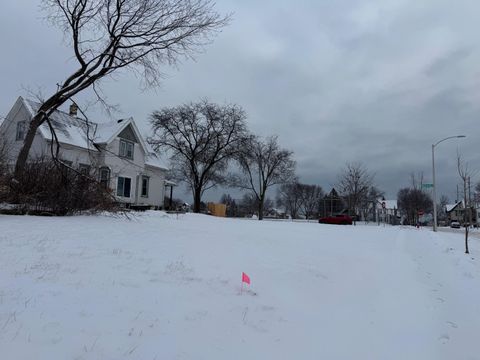 Photo of 2401 N Richards St, Milwaukee, WI 53212 (MLS # 1948832)