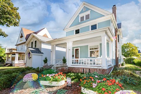 Photo of 623 Saint Clair Ave, Sheboygan, WI 53081 (MLS # 1940928) Photo of 623 Saint Clair Ave, Sheboygan, WI 53081 (MLS # 1940928)