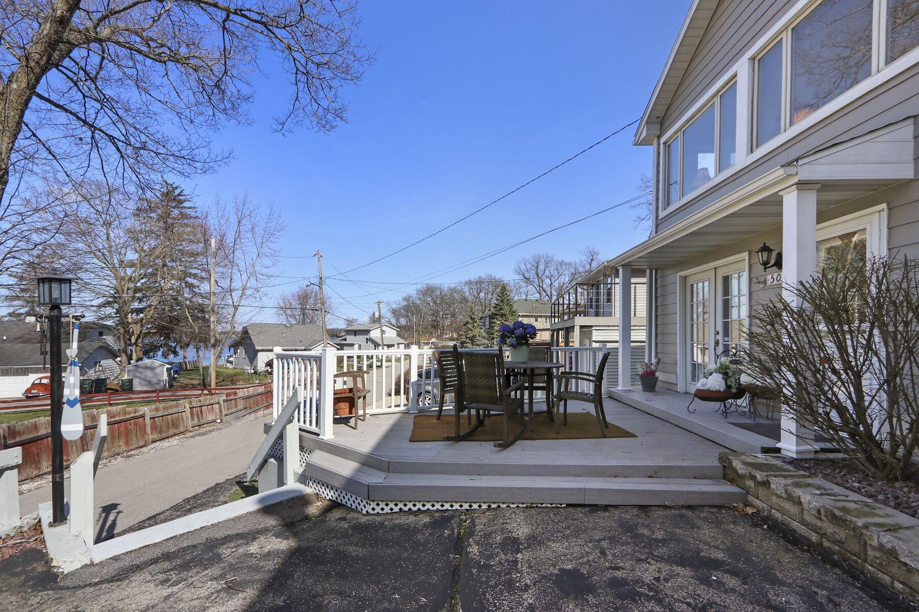 Twin Lakes, Wisconsin 53181, United States, 3 Bedrooms Bedrooms, ,3 BathroomsBathrooms,Residential,Pending,102960