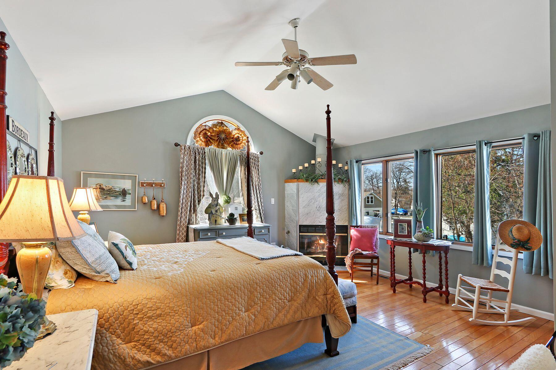 Twin Lakes, Wisconsin 53181, United States, 3 Bedrooms Bedrooms, ,3 BathroomsBathrooms,Residential,Pending,102960