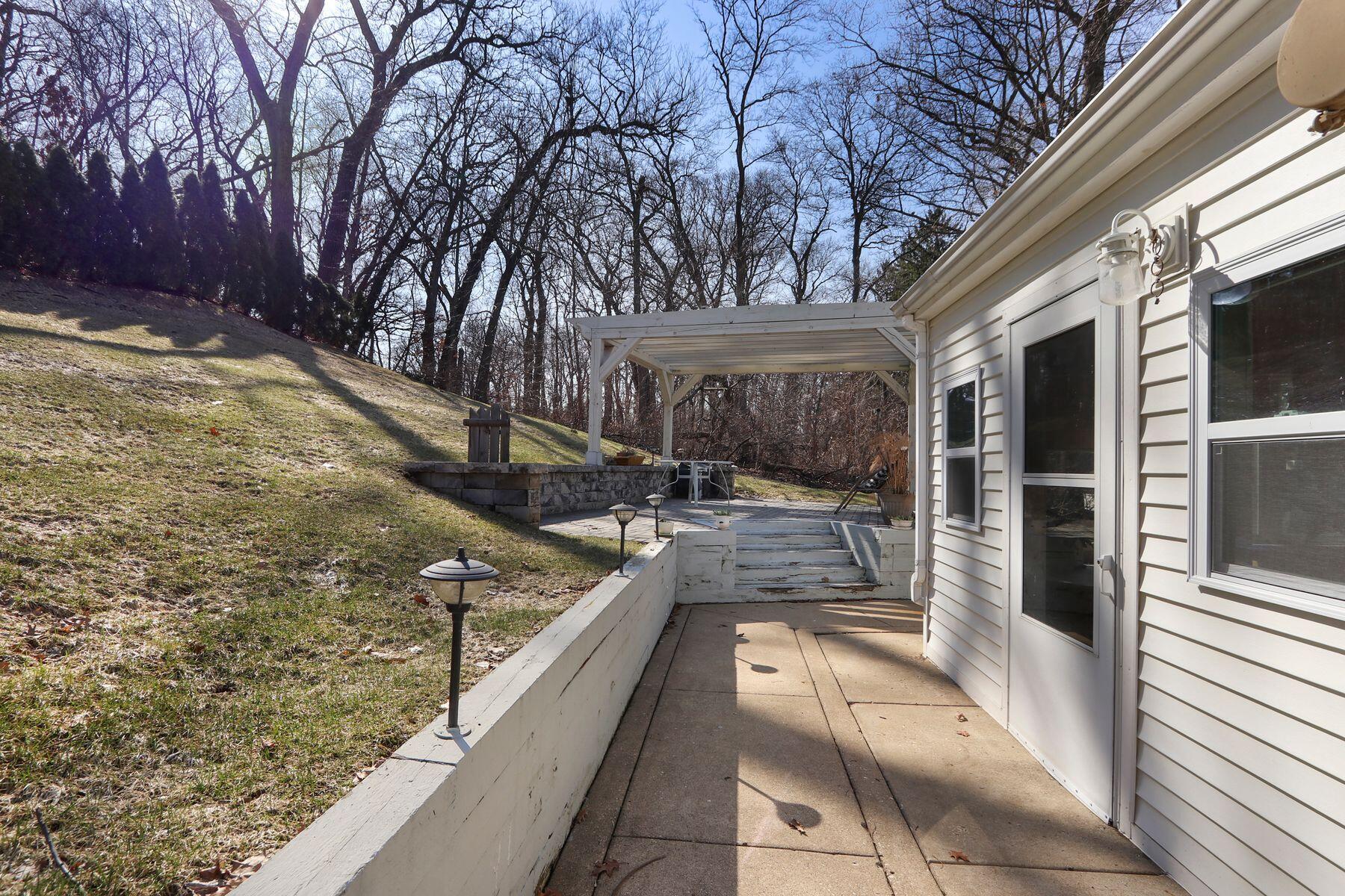 Twin Lakes, Wisconsin 53181, United States, 3 Bedrooms Bedrooms, ,3 BathroomsBathrooms,Residential,Pending,102960