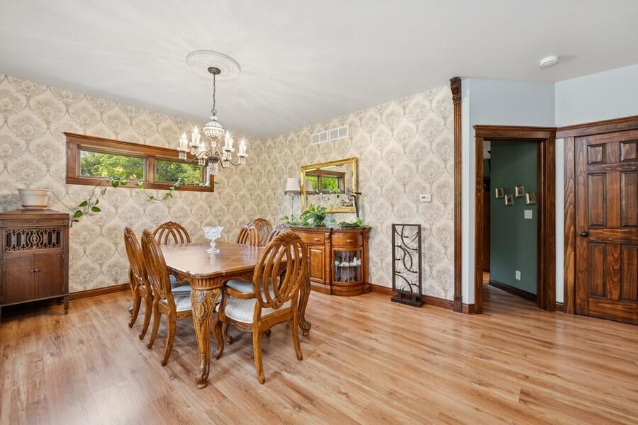 Bloomfield, Wisconsin 53128, United States, 2 Bedrooms Bedrooms, ,3 BathroomsBathrooms,Residential,Active,169367