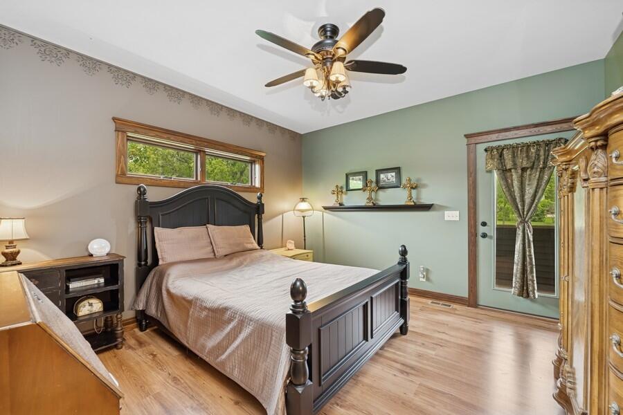 Bloomfield, Wisconsin 53128, United States, 2 Bedrooms Bedrooms, ,3 BathroomsBathrooms,Residential,Active,169367