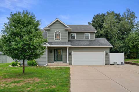 Photo of W2224 Oak Ridge Ave, East Troy, WI 53120 (MLS # 1976021)