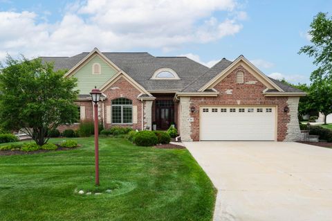 Photo of 8741 S Avian Way, Franklin, WI 53132 (MLS # 1928362)