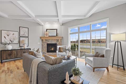 Photo of N106W6600 Stone Lake Cir, Cedarburg, WI 53012 (MLS # 1938828)