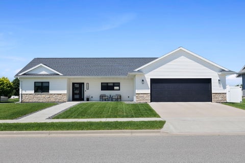 Photo of 1120 Crockett Dr, Holmen, WI 54636 (MLS # 1970596)