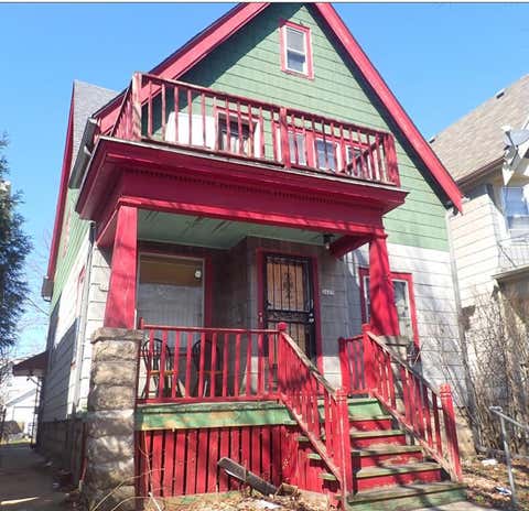 Photo of 2625 N 37th St, Milwaukee, WI 53210 (MLS # 1974502)