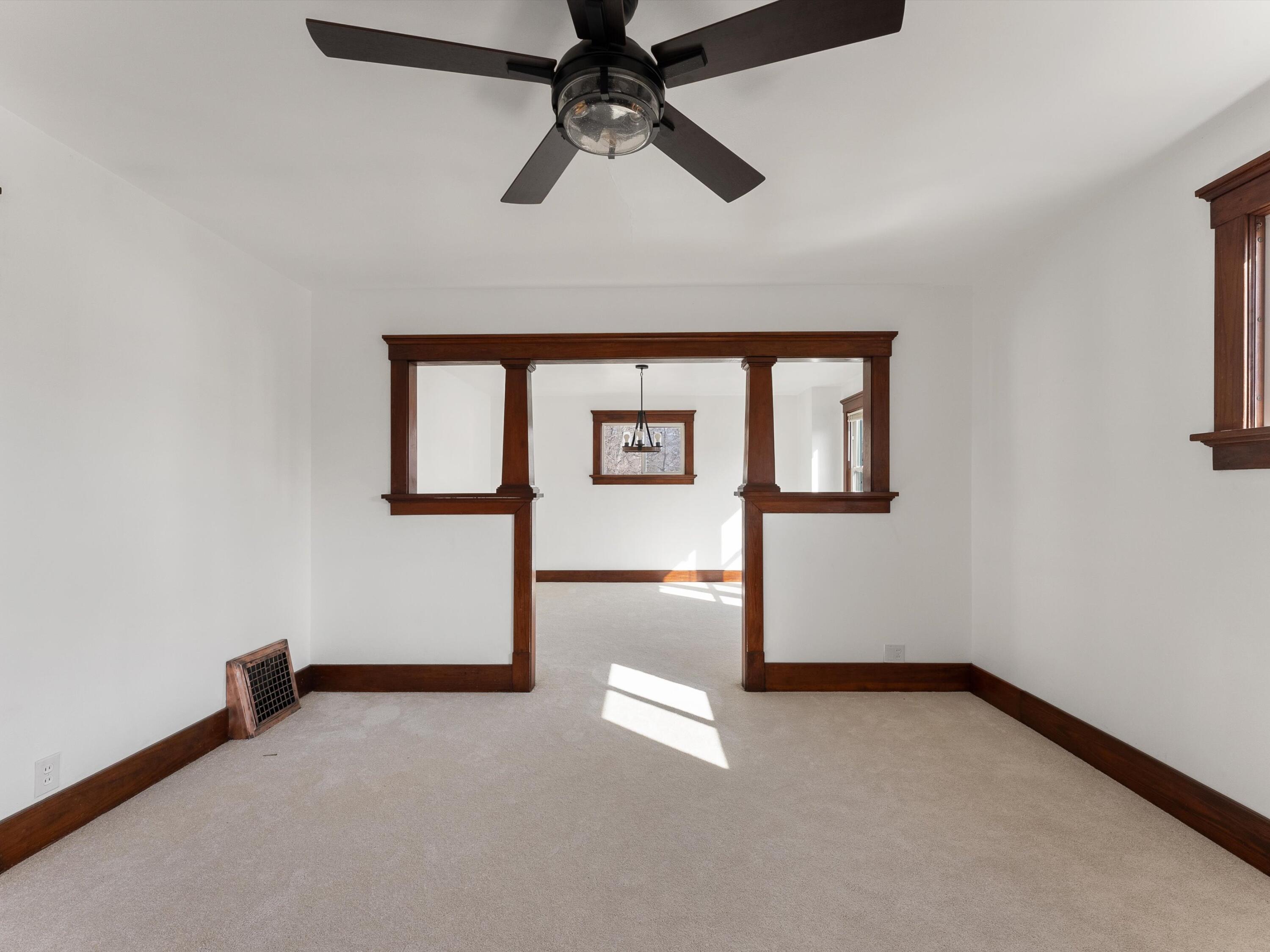 Manitowoc, Wisconsin 54220, United States, 3 Bedrooms Bedrooms, ,1 BathroomBathrooms,Residential,Active,87616