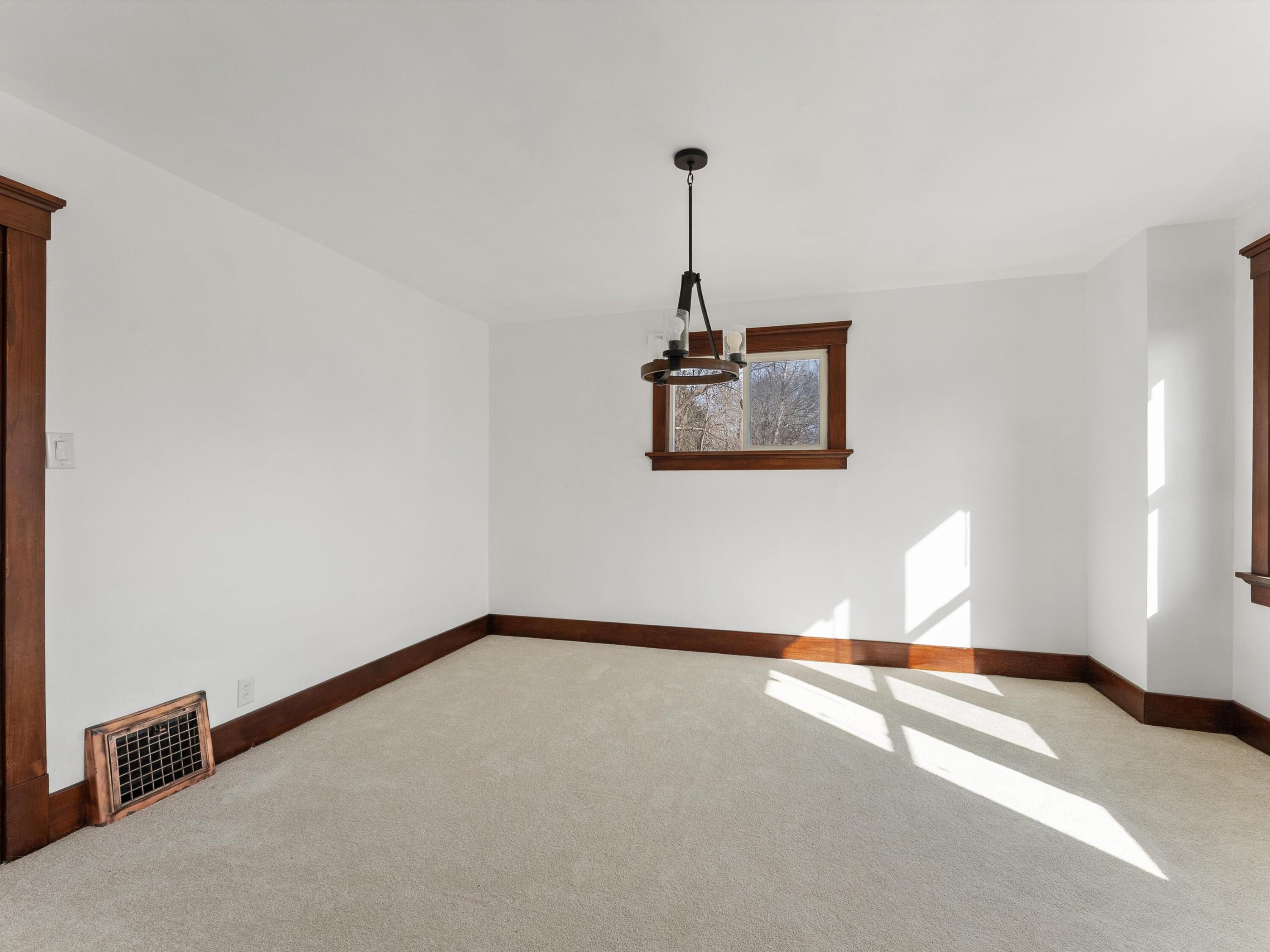 Manitowoc, Wisconsin 54220, United States, 3 Bedrooms Bedrooms, ,1 BathroomBathrooms,Residential,Active,87616