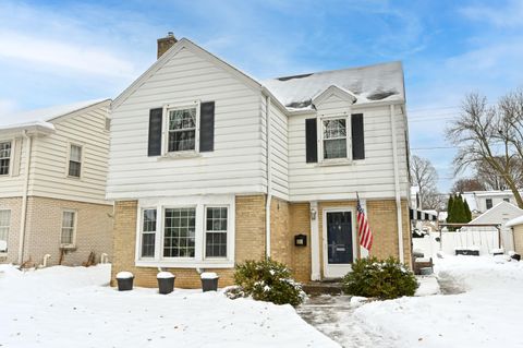 Photo of 2740 N 73rd St, Wauwatosa, WI 53210 (MLS # 1944605)