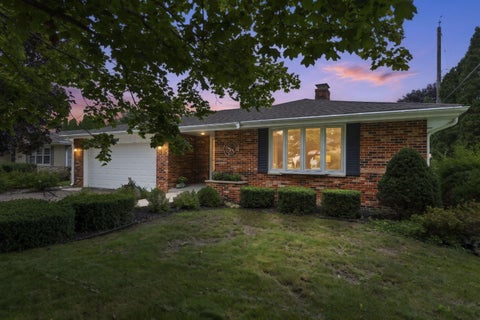 Photo of 8827 47th Ave, Kenosha, WI 53142 (MLS # 1979798)