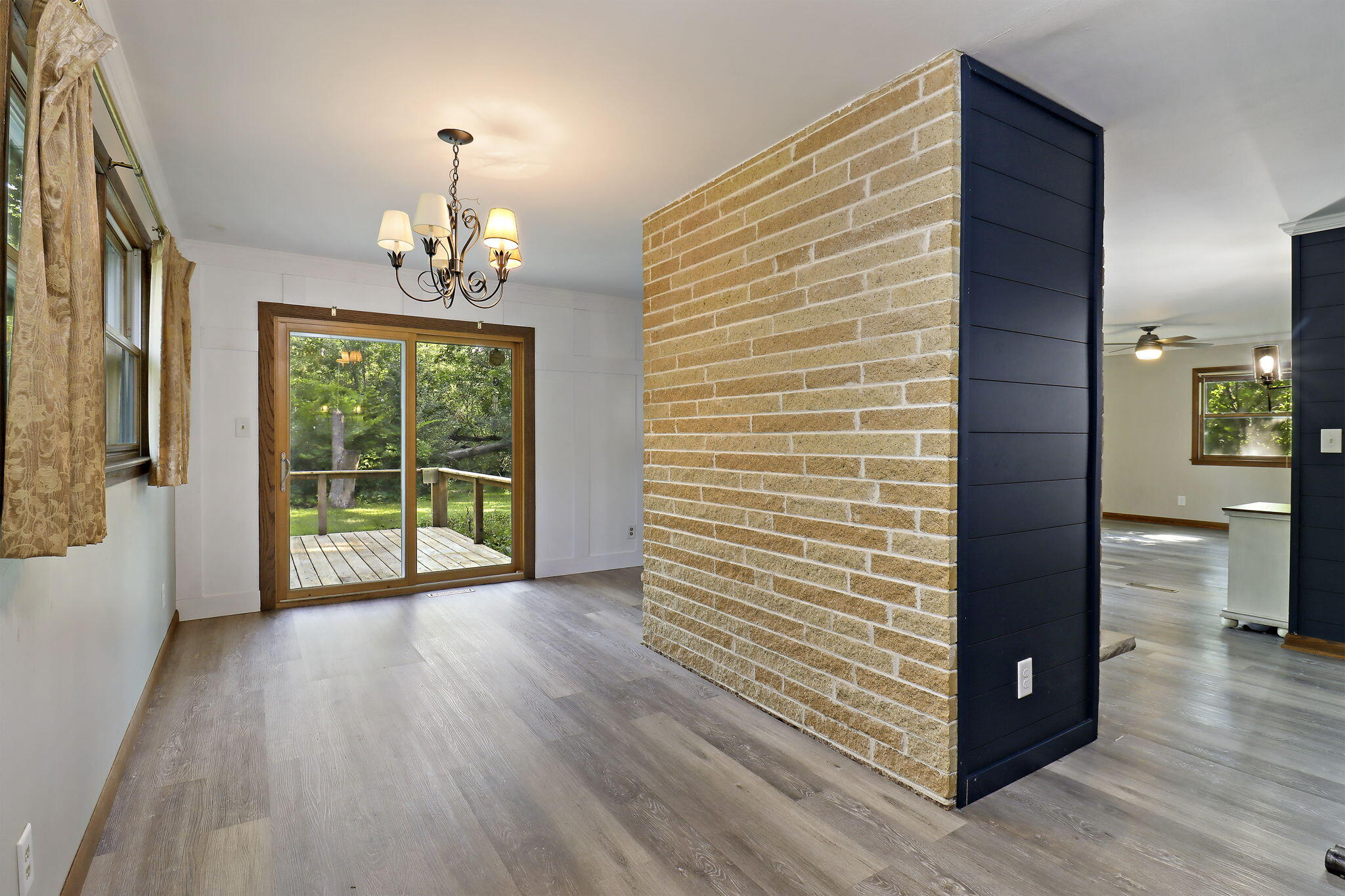 Caledonia, Wisconsin 53406, United States, 4 Bedrooms Bedrooms, ,3 BathroomsBathrooms,Residential,Active,193904