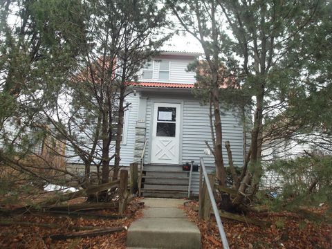 Photo of 4086 N 6th St, Milwaukee, WI 53212 (MLS # 1947663)