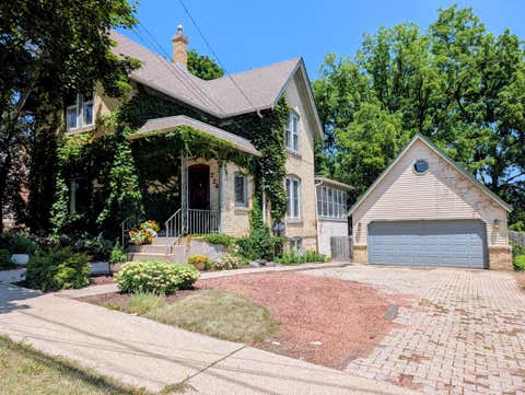 Photo of 224 Amanda St, Burlington, WI 53105 (MLS # 1971564)