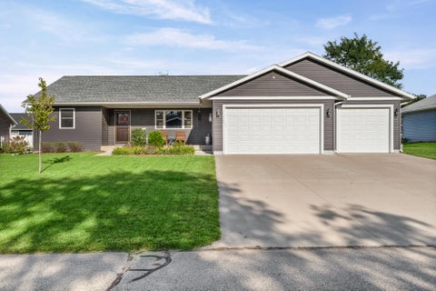 Photo of 1563 Hickory St, Rockland, WI 54653 (MLS # 1981978)