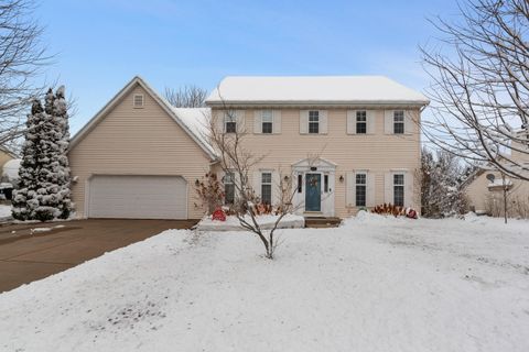 Photo of 684 W Hickory Ln, Saukville, WI 53080 (MLS # 1943877)