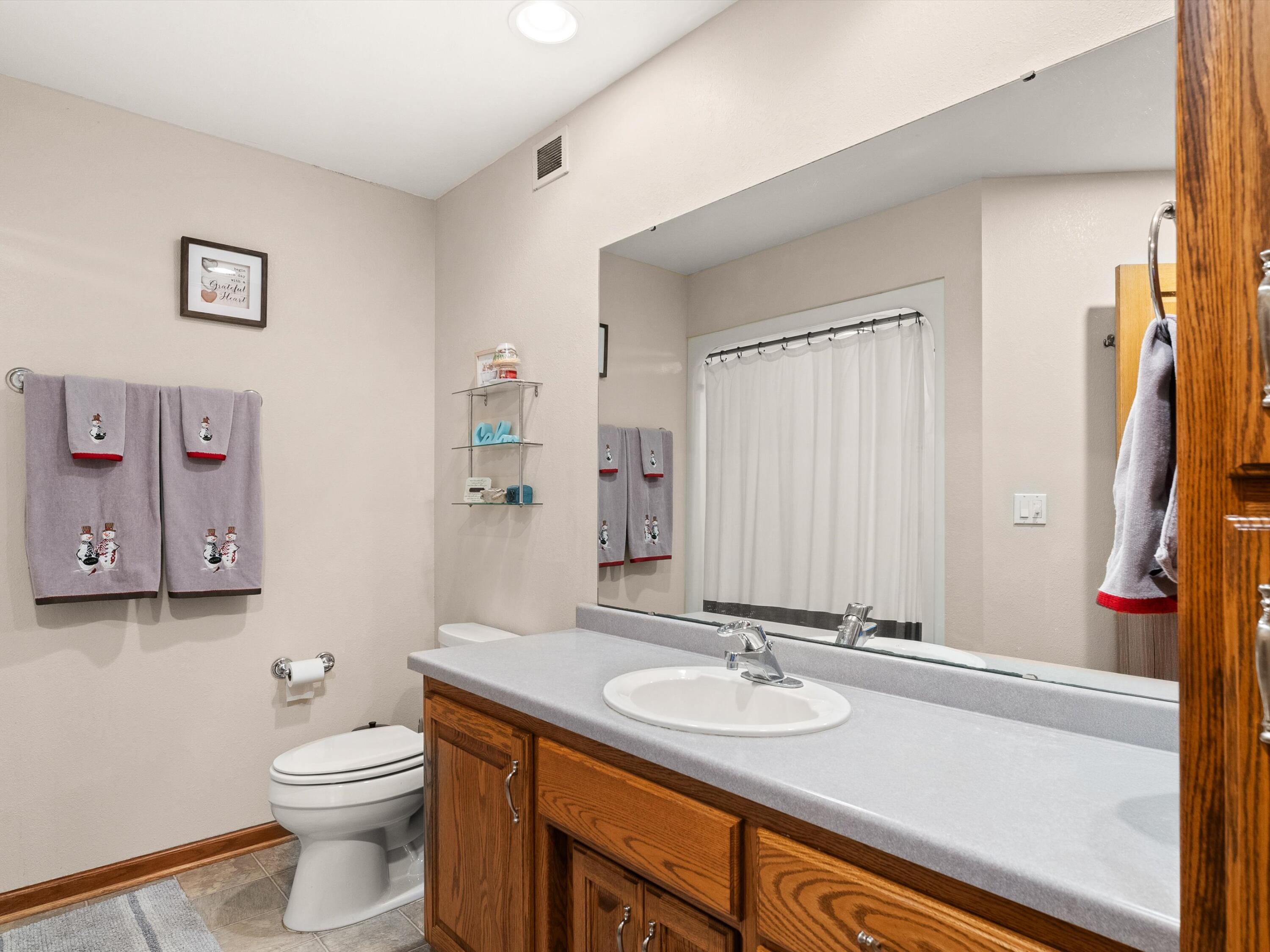 Newton, Wisconsin 54220, United States, 4 Bedrooms Bedrooms, ,3 BathroomsBathrooms,Residential,Active,9859