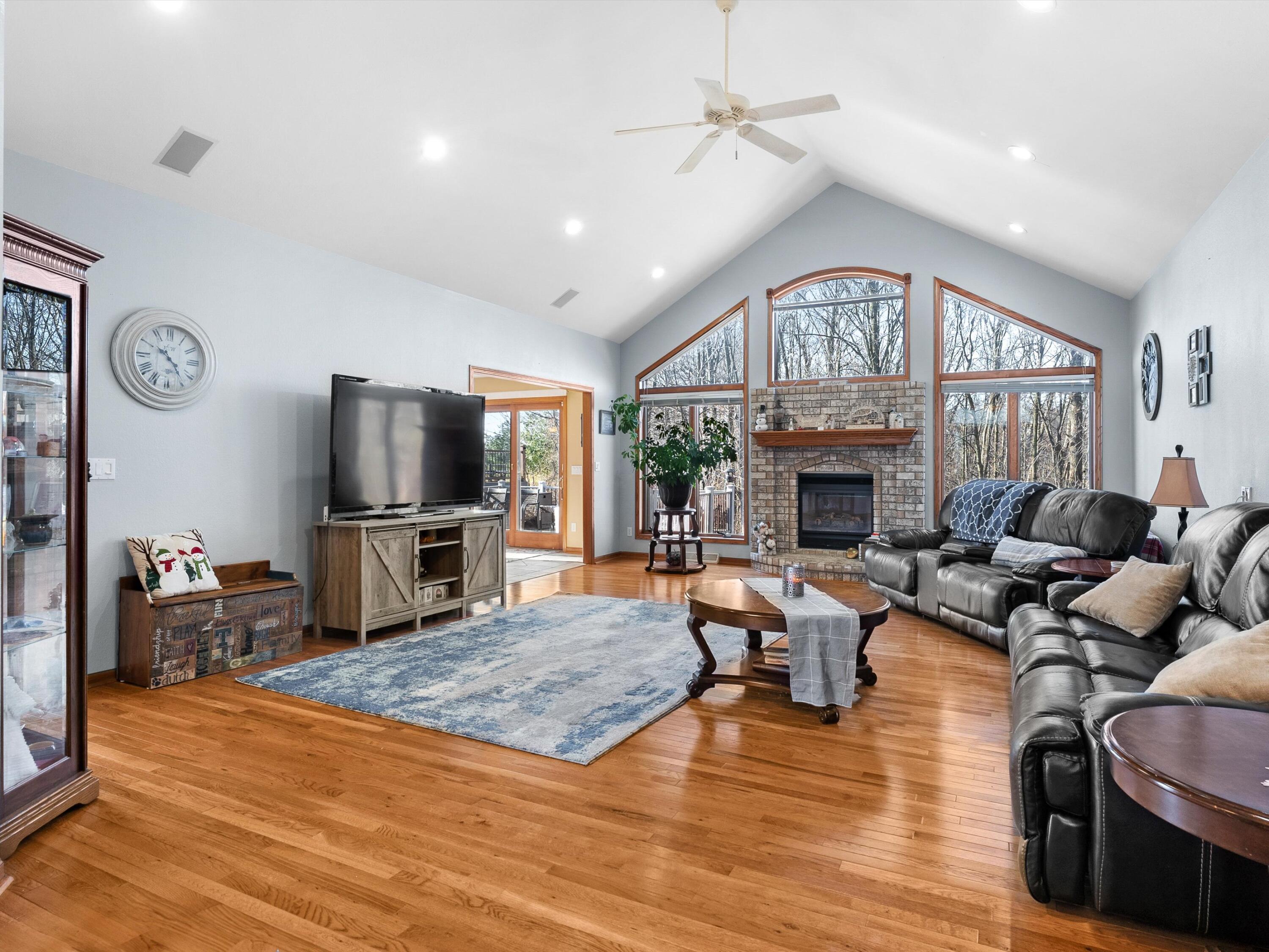 Newton, Wisconsin 54220, United States, 4 Bedrooms Bedrooms, ,3 BathroomsBathrooms,Residential,Active,9859