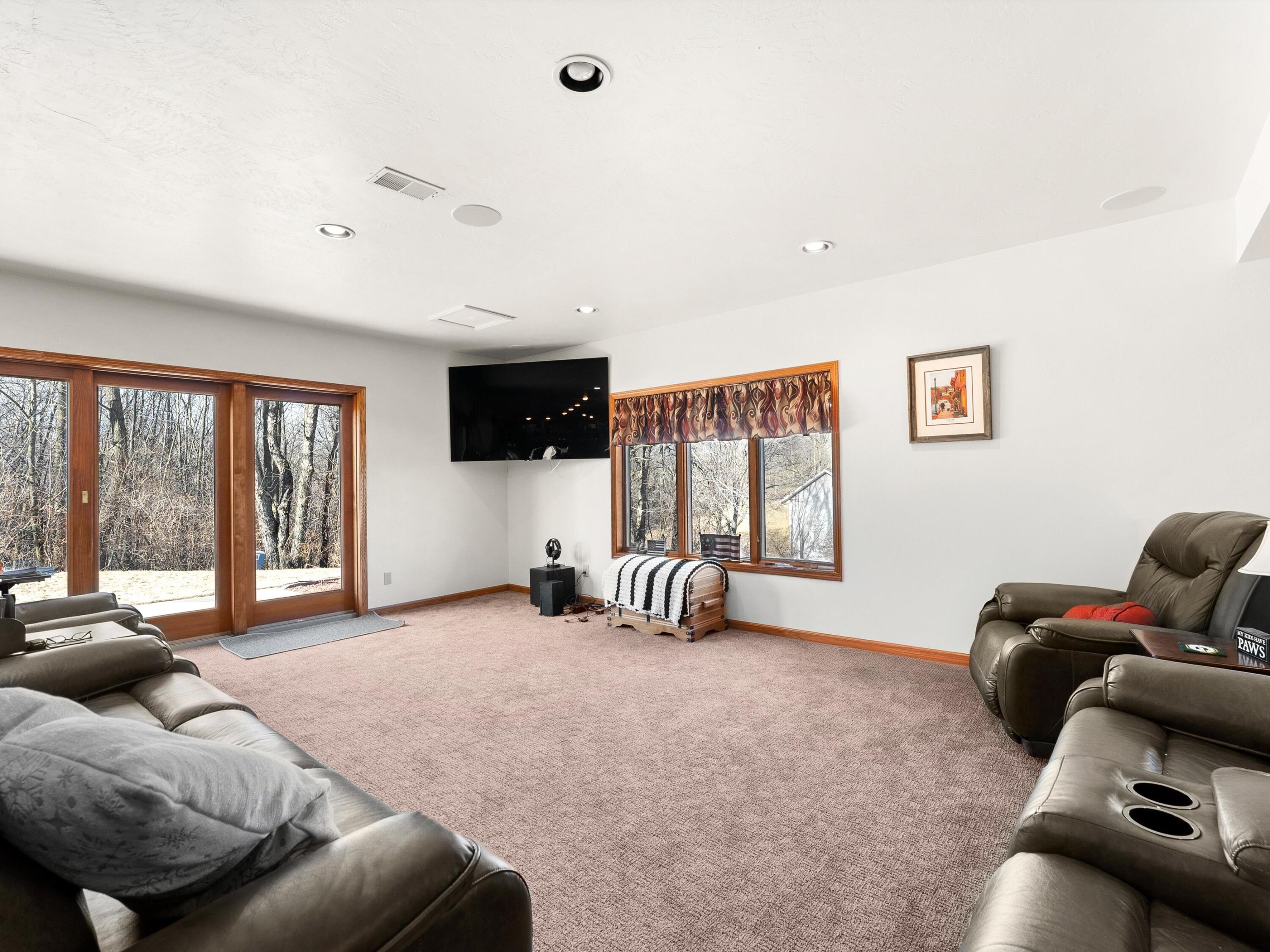 Newton, Wisconsin 54220, United States, 4 Bedrooms Bedrooms, ,3 BathroomsBathrooms,Residential,Active,9859