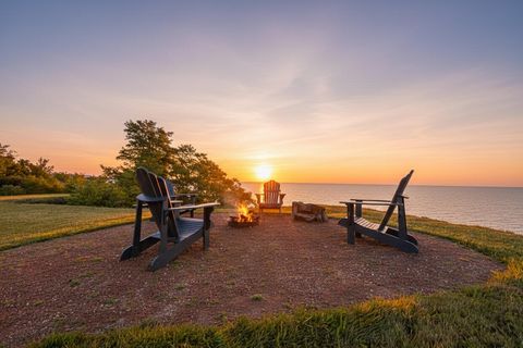 Photo of 2502 N Lake Shore Rd, Port Washington, WI 53024 (MLS # 1937754)