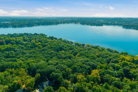 Photo of Lt27 W Lakeside Dr, Delafield, WI 53018 (MLS # 1982592)