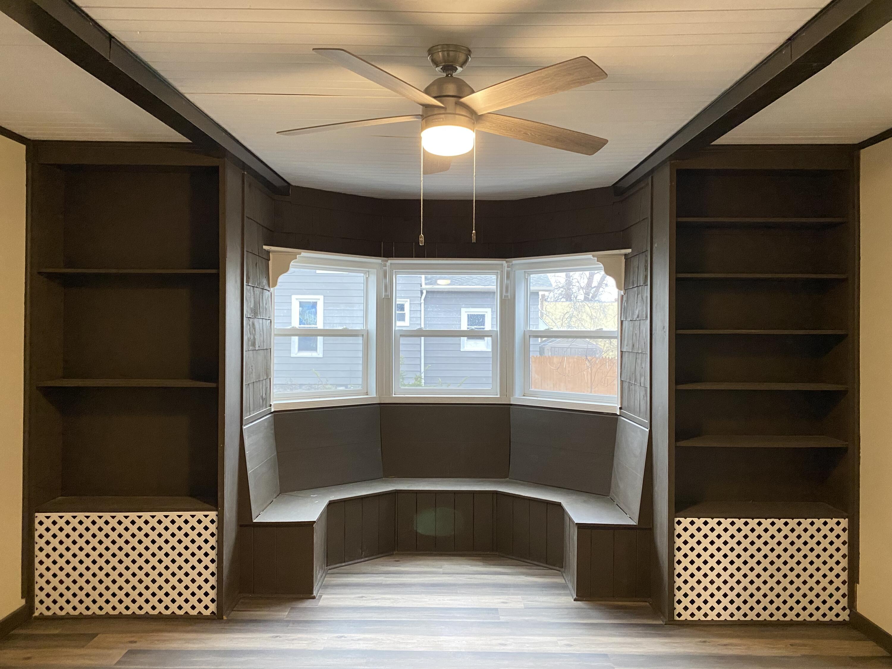 Oshkosh, Wisconsin 54901, United States, 3 Bedrooms Bedrooms, ,3 BathroomsBathrooms,Residential,Active,24812