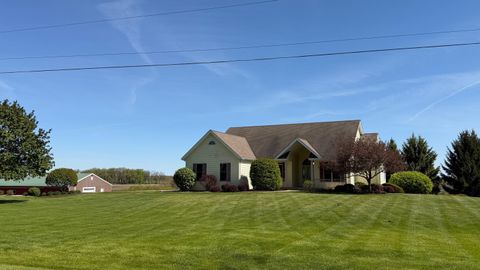 Photo of 22939 W Overson Rd, Norway, WI 53182 (MLS # 1963757)