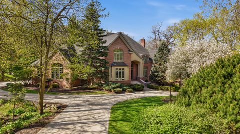 Photo of 384 Ledgewood Dr, Fond Du Lac, WI 54937 (MLS # 1962803)