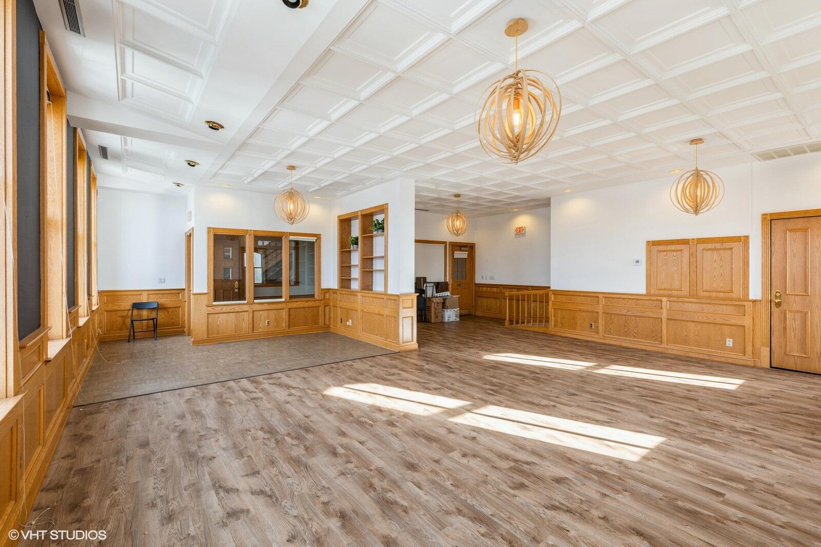 Lake Geneva, Wisconsin 53147, United States, ,Residential,Pending,23534