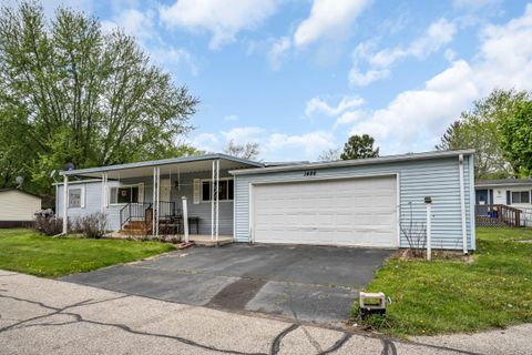 Photo of 1488 Greenfield Ave, Lyons, WI 53105 (MLS # 1961653)