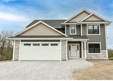 Photo of 11388 W Tess Creek St, Franklin, WI 53132 (MLS # 1942665)