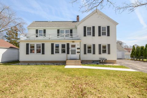 Photo of 3554 S 84th St, Milwaukee, WI 53228 (MLS # 1957194)