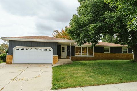 Photo of 2157 W Henry Ave, Milwaukee, WI 53221 (MLS # 1937983)
