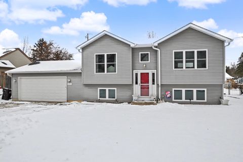 Photo of 23510 126th St, Salem Lakes, WI 53179 (MLS # 1954559)