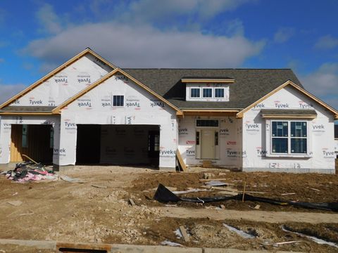 708 N Sparrow Way, Grafton, WI 53024 - #: 1945454