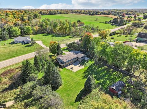 Photo of N1259 County Road P -, Ashippun, WI 53078 (MLS # 1956883)