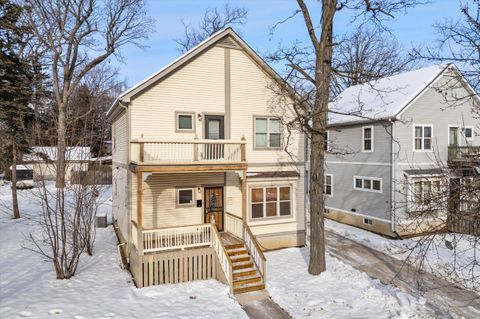 Photo of 3808 W Silver Spring Dr, Milwaukee, WI 53209 (MLS # 1945434)